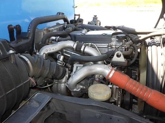 いすゞフォワードパッカー車（塵芥車）増トン（6t・8t）[写真28]