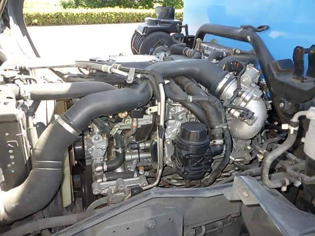 いすゞフォワードパッカー車（塵芥車）増トン（6t・8t）[写真29]