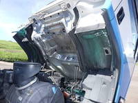 いすゞフォワードパッカー車（塵芥車）増トン（6t・8t）[写真32]