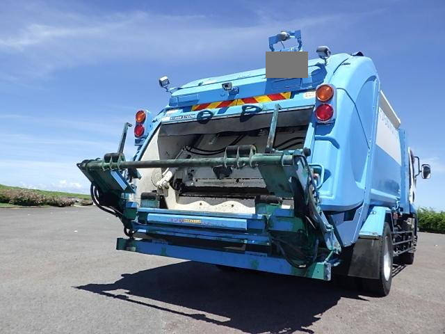 いすゞフォワードパッカー車（塵芥車）増トン（6t・8t）[写真08]