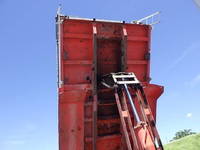 いすゞギガダンプ大型（10t）[写真13]