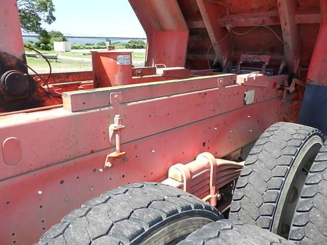 いすゞギガダンプ大型（10t）[写真14]