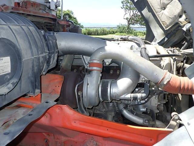 いすゞギガダンプ大型（10t）[写真28]