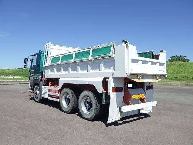 いすゞギガダンプ大型（10t）[写真03]