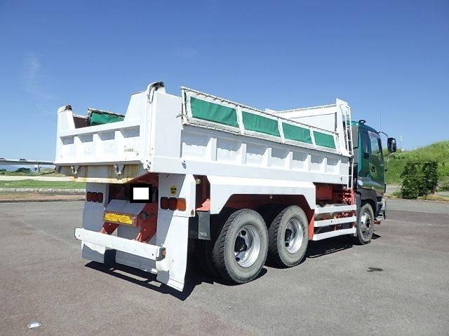 いすゞギガダンプ大型（10t）[写真04]