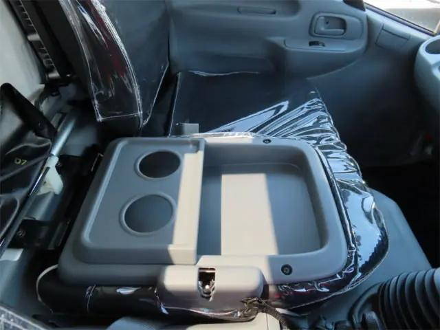 日野デュトロ平ボディ小型（2t・3t）[写真11]