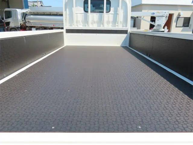 日野デュトロ平ボディ小型（2t・3t）[写真26]