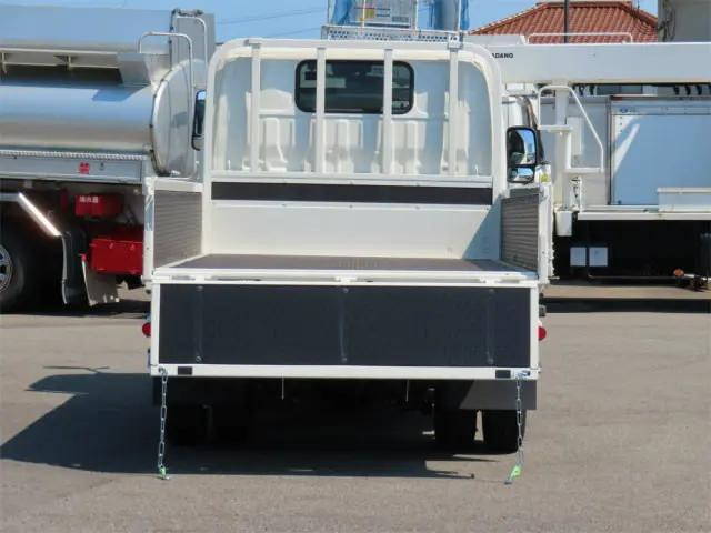 日野デュトロ平ボディ小型（2t・3t）[写真07]