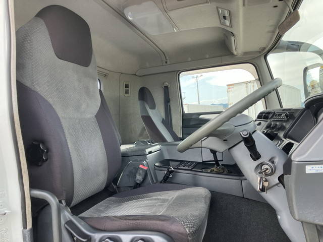 三菱ふそうスーパーグレートセーフティクレーン4段大型（10t）[写真34]