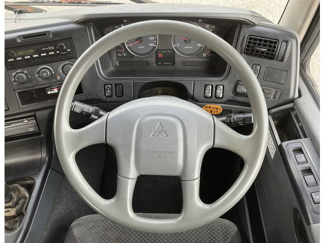 三菱ふそうスーパーグレートセーフティクレーン4段大型（10t）[写真36]