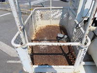 いすゞエルフ高所作業車小型（2t・3t）[写真19]