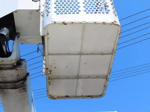 いすゞエルフ高所作業車小型（2t・3t）[写真19]