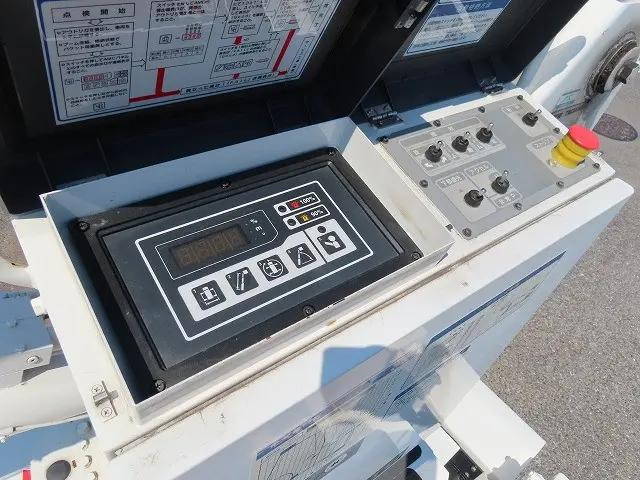 いすゞエルフ高所作業車小型（2t・3t）[写真22]