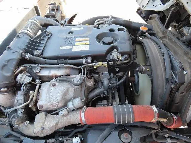 いすゞエルフ高所作業車小型（2t・3t）[写真28]