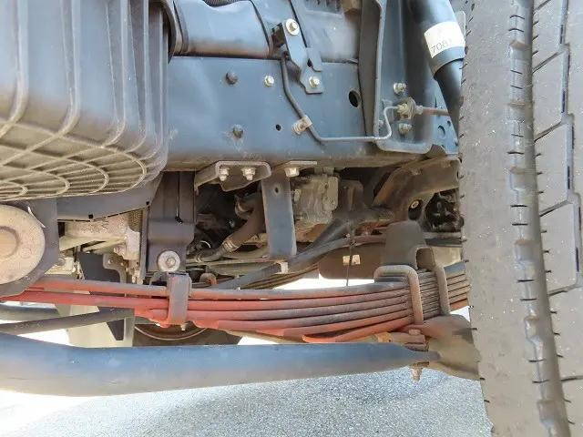 いすゞエルフ高所作業車小型（2t・3t）[写真38]