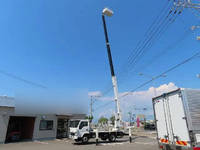 いすゞエルフ高所作業車小型（2t・3t）[写真08]