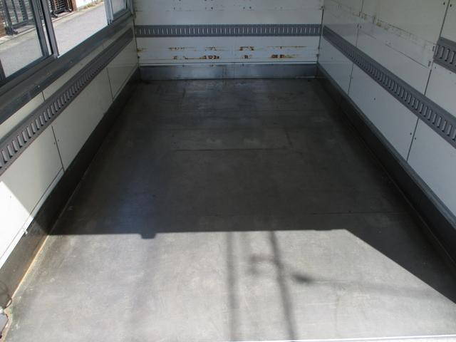 日野デュトロ移動販売車小型（2t・3t）[写真12]