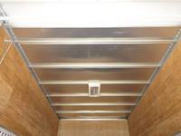 トヨタダイナアルミバン小型（2t・3t）[写真11]