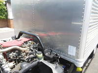 トヨタダイナアルミバン小型（2t・3t）[写真32]