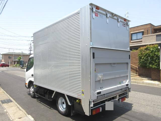トヨタダイナアルミバン小型（2t・3t）[写真04]