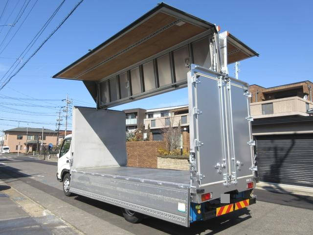 日野デュトロアルミウイング小型（2t・3t）[写真02]