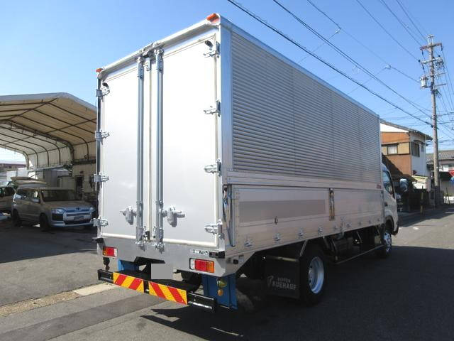 日野デュトロアルミウイング小型（2t・3t）[写真04]