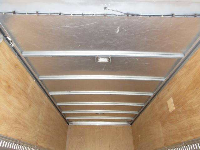 トヨタダイナパネルバン小型（2t・3t）[写真10]