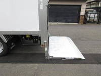 トヨタダイナパネルバン小型（2t・3t）[写真13]