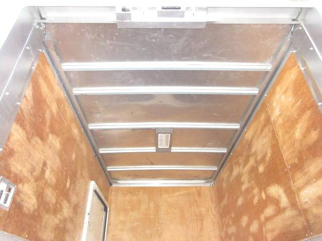 トヨタダイナパネルバン小型（2t・3t）[写真19]