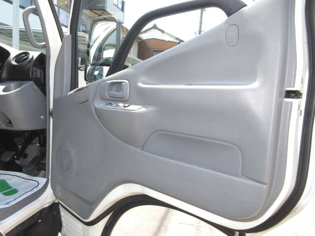 トヨタダイナパネルバン小型（2t・3t）[写真23]