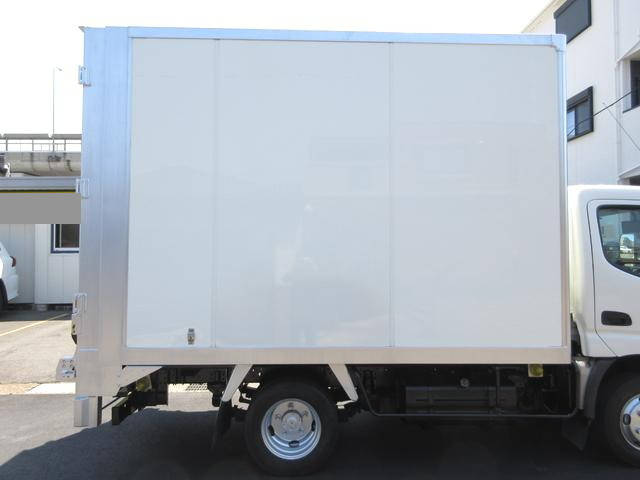 トヨタダイナパネルバン小型（2t・3t）[写真04]