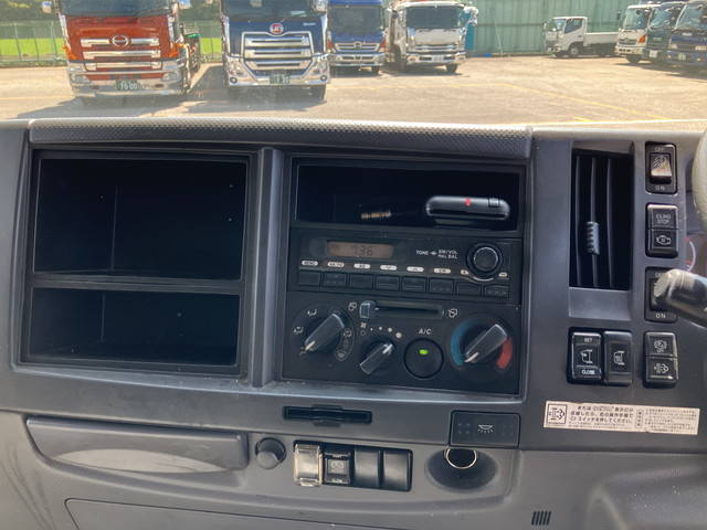 いすゞフォワードアルミウイング中型（4t）[写真34]