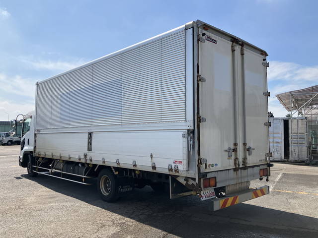 いすゞフォワードアルミウイング中型（4t）[写真04]