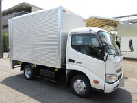 日野デュトロパネルバン小型（2t・3t）