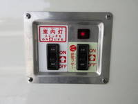 日野デュトロパネルバン小型（2t・3t）[写真23]