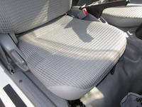 日野デュトロパネルバン小型（2t・3t）[写真25]