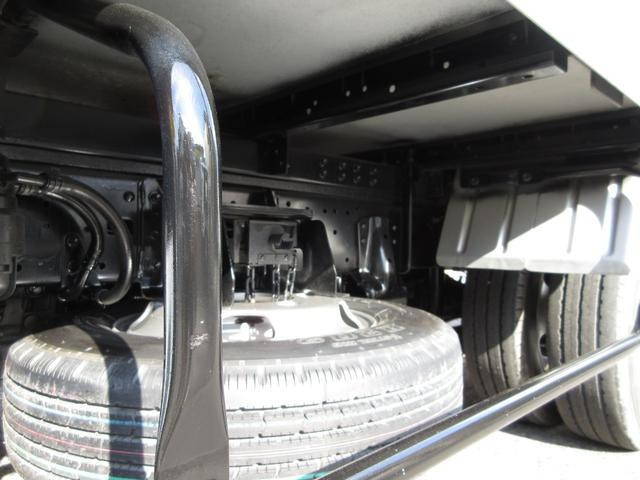 日野デュトロパネルバン小型（2t・3t）[写真38]