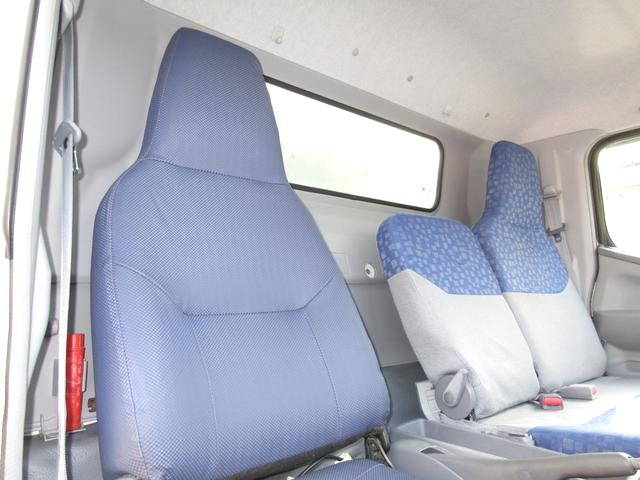 三菱ふそうキャンターアルミバン小型（2t・3t）[写真10]