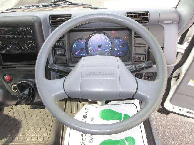 三菱ふそうキャンターアルミバン小型（2t・3t）[写真13]