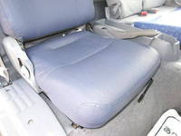 三菱ふそうキャンターアルミバン小型（2t・3t）[写真25]