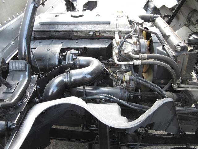 三菱ふそうキャンターアルミバン小型（2t・3t）[写真33]