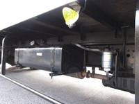 三菱ふそうキャンターアルミバン小型（2t・3t）[写真35]