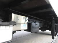 三菱ふそうキャンターアルミバン小型（2t・3t）[写真37]