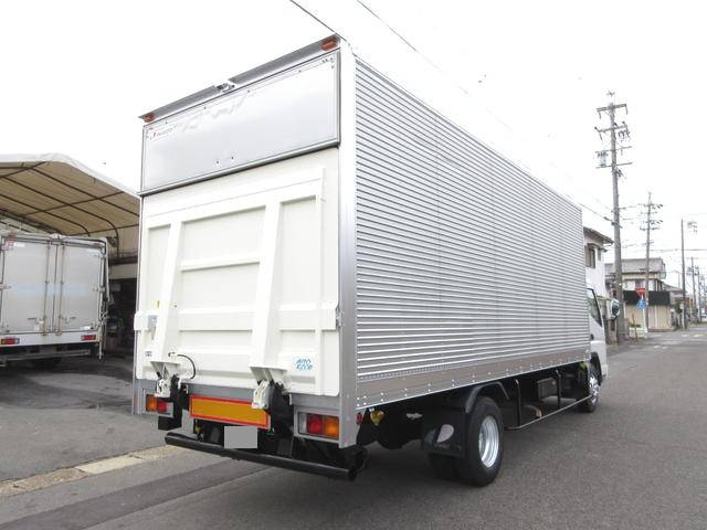 三菱ふそうキャンターアルミバン小型（2t・3t）[写真04]