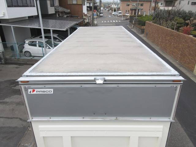 三菱ふそうキャンターアルミバン小型（2t・3t）[写真07]