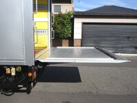 トヨタダイナパネルバン小型（2t・3t）[写真13]