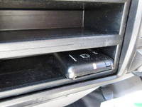 日野デュトロパネルバン小型（2t・3t）[写真26]