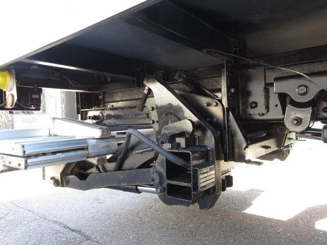 日野デュトロパネルバン小型（2t・3t）[写真33]