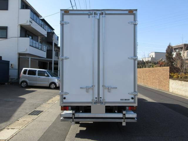日野デュトロパネルバン小型（2t・3t）[写真07]