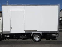 日野デュトロパネルバン小型（2t・3t）[写真09]